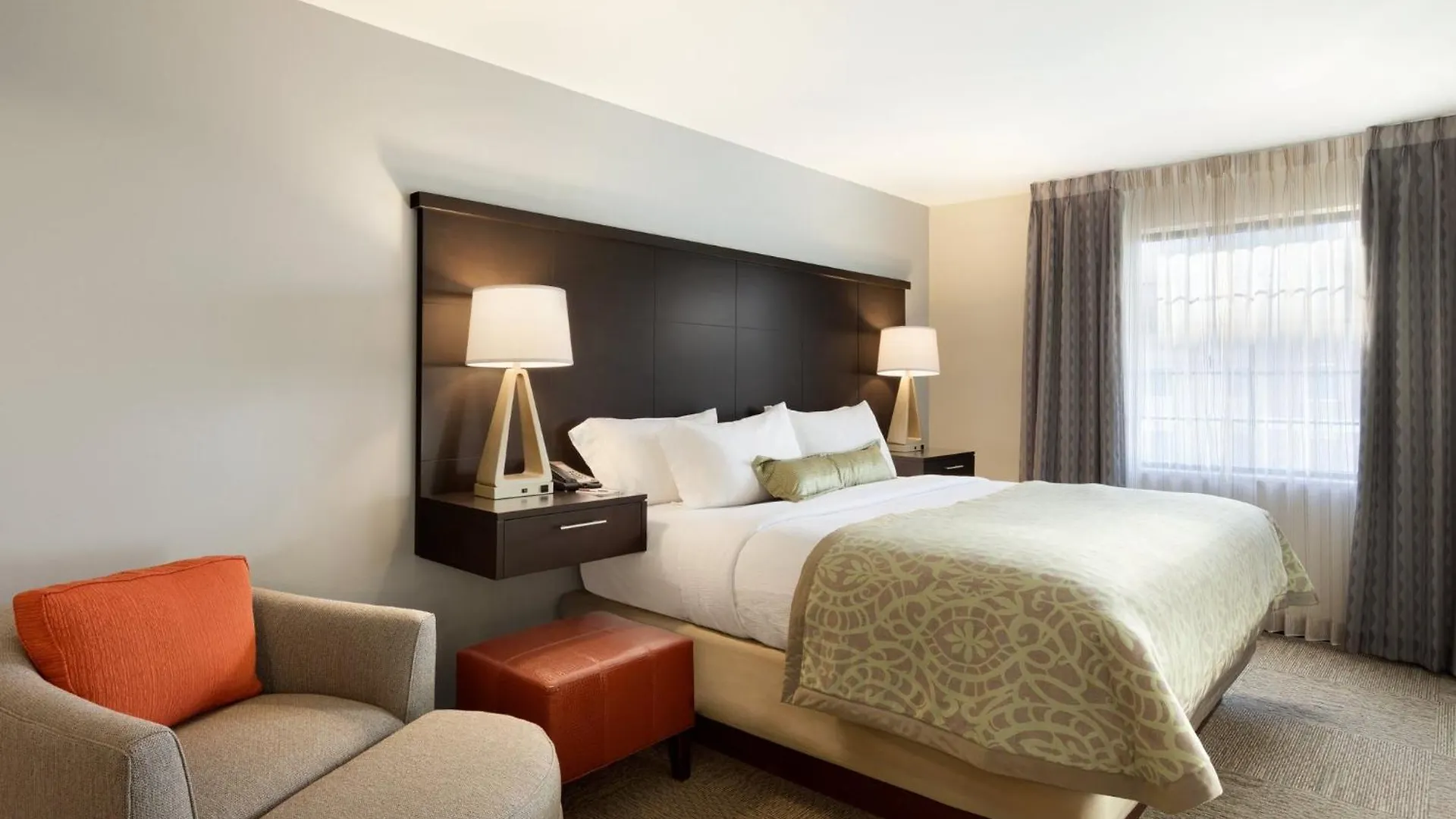 Staying in Midland, TX: 4 Business Hotels Compared